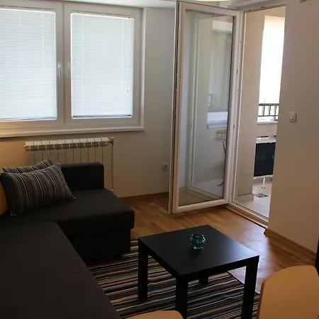 2 Apartament *